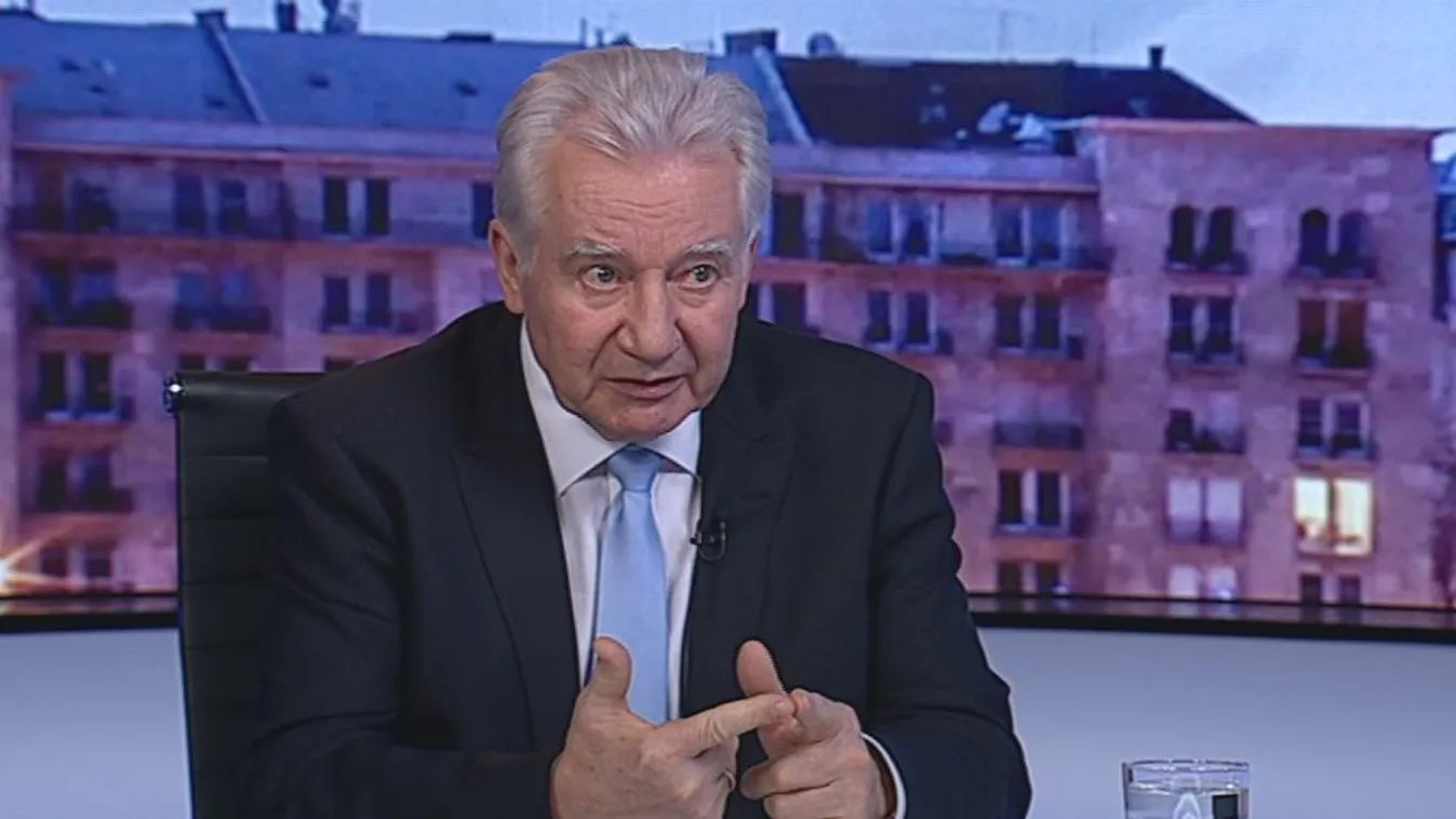 „Egészségtelen termékekkel árasztanák el a piacot, ahogy migránsokkal Európát”