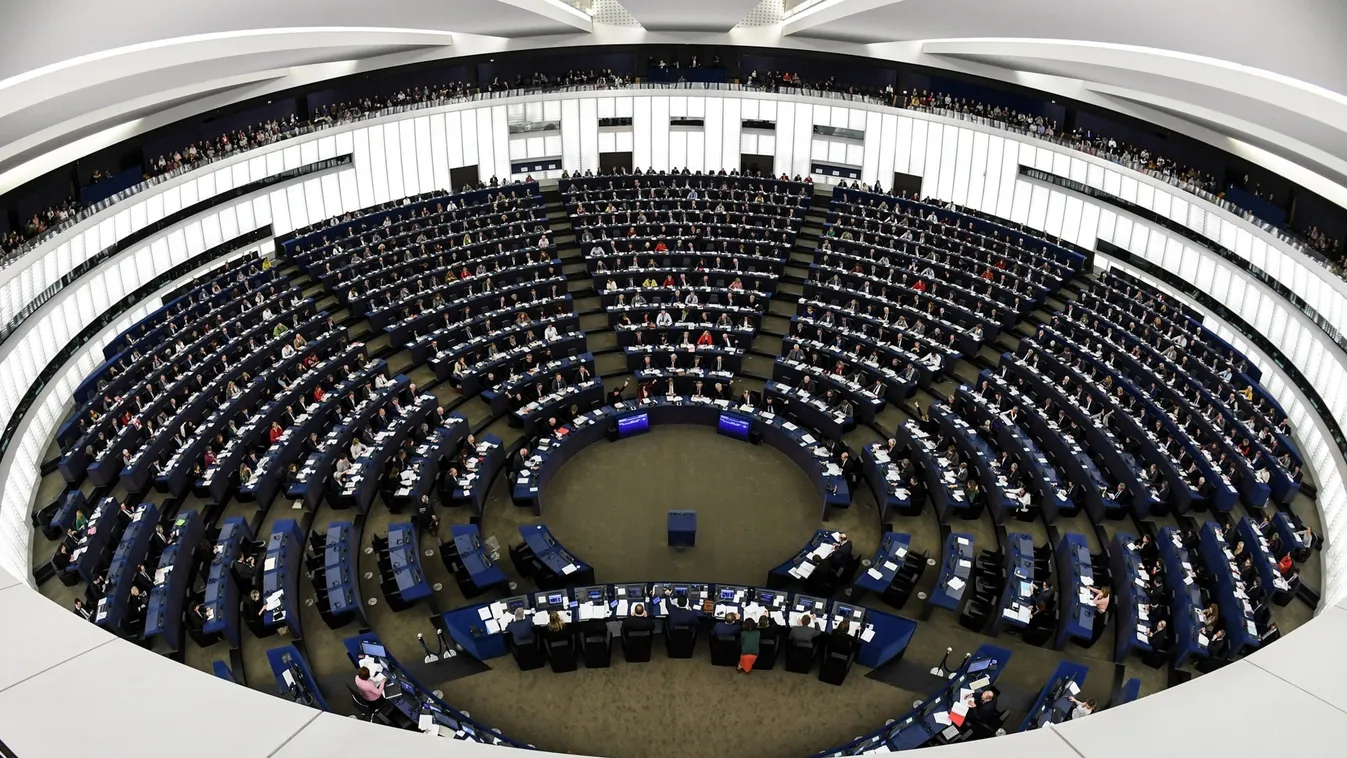 Megkezdődik az értesítők kézbesítése