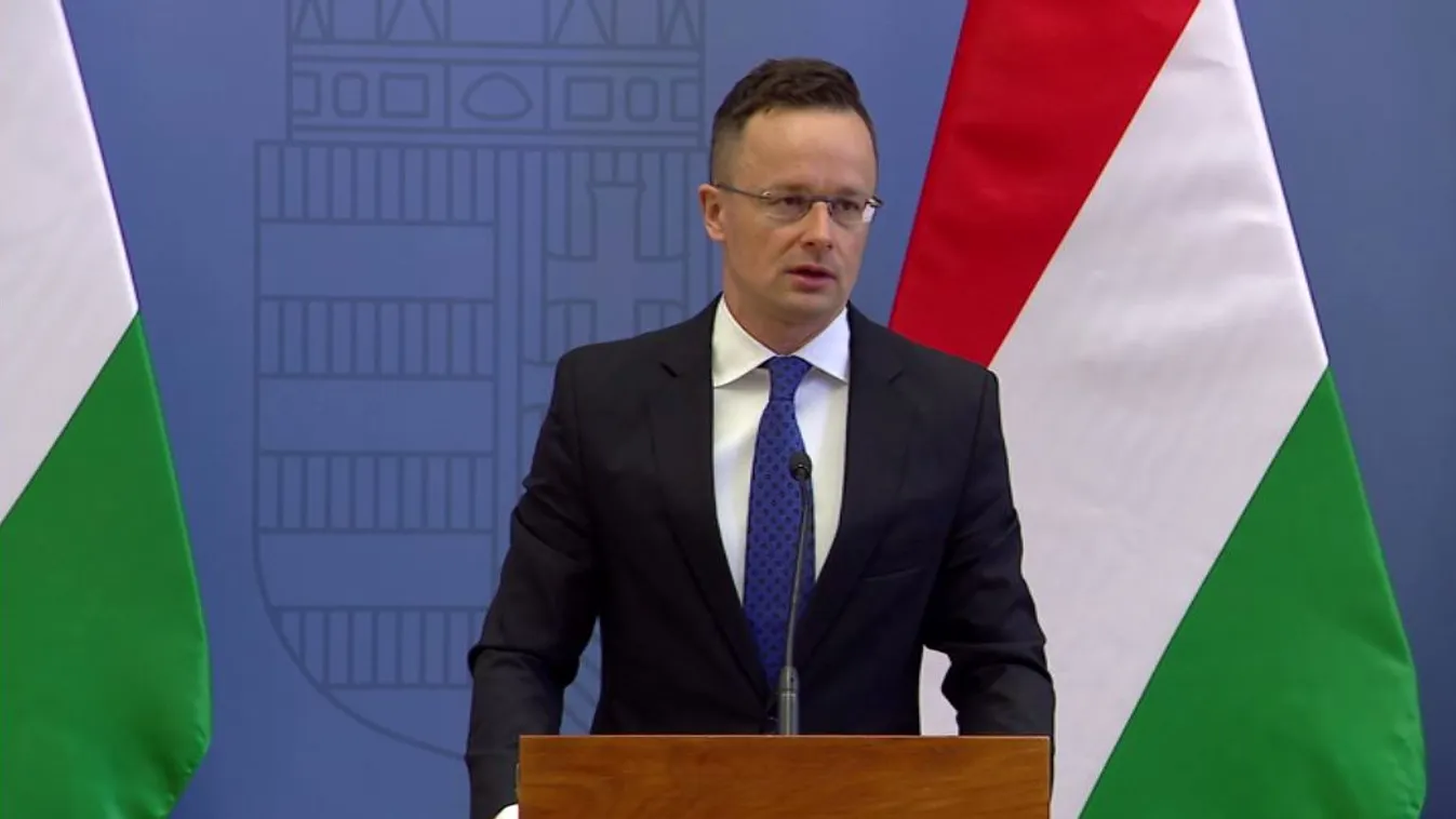 Szijjártó: A magyar közösségek jogait semmilyen nyomás hatására nem áldozzuk fel