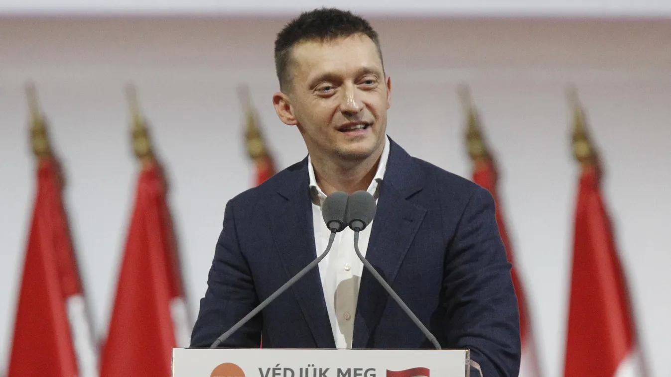 Rogán: A Fidesz addig marad a Néppártban, amíg az nem lesz bevándorláspárti