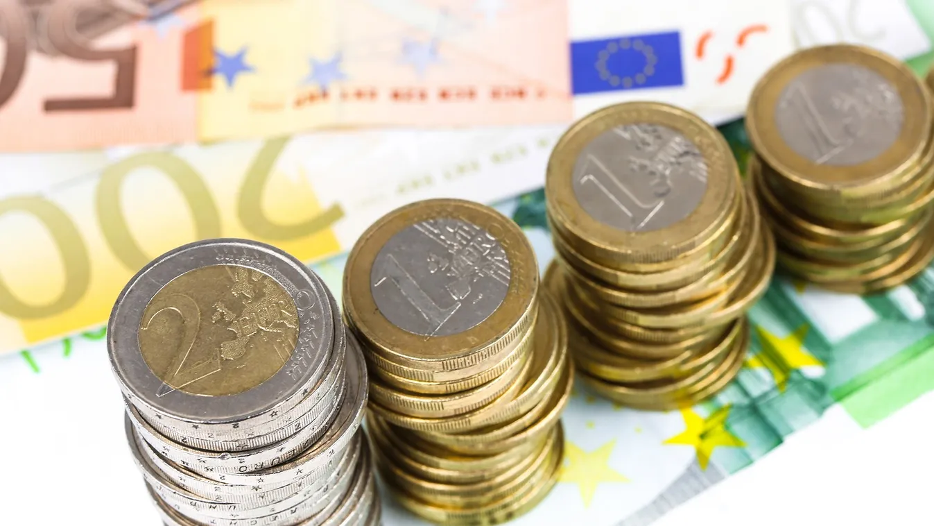 Görögország idő előtt törlesztené IMF-adósságának közel a felét