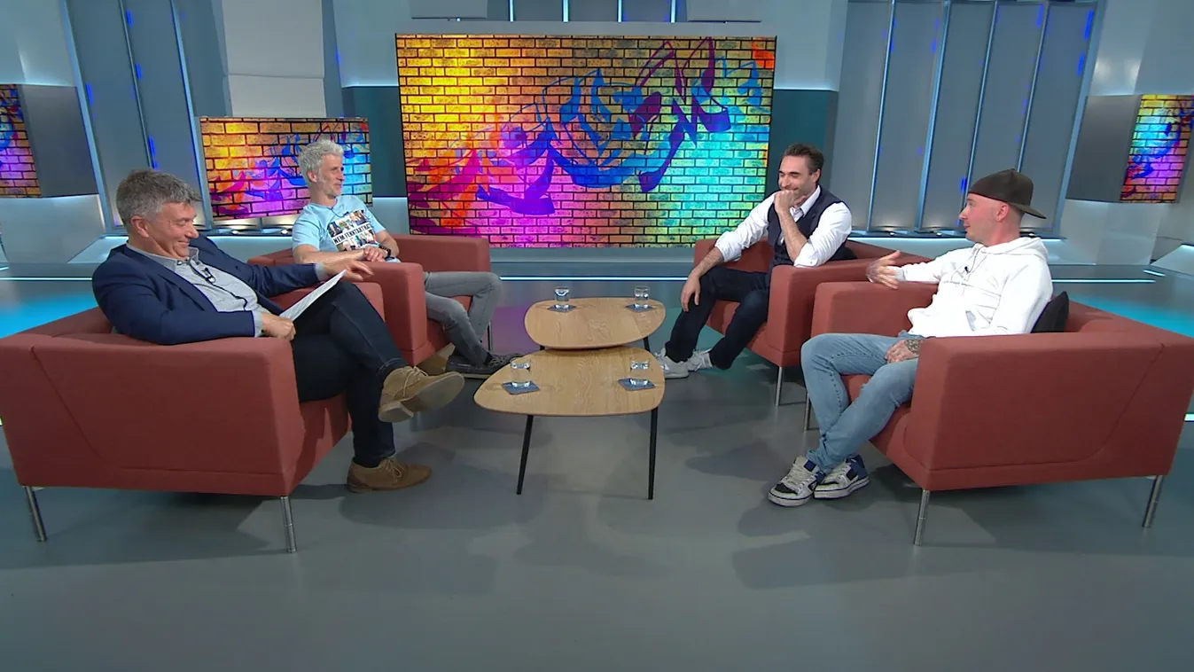 Keménymag: Bangóné nyuszis jelmezben küzd a politikai pedofília ellen