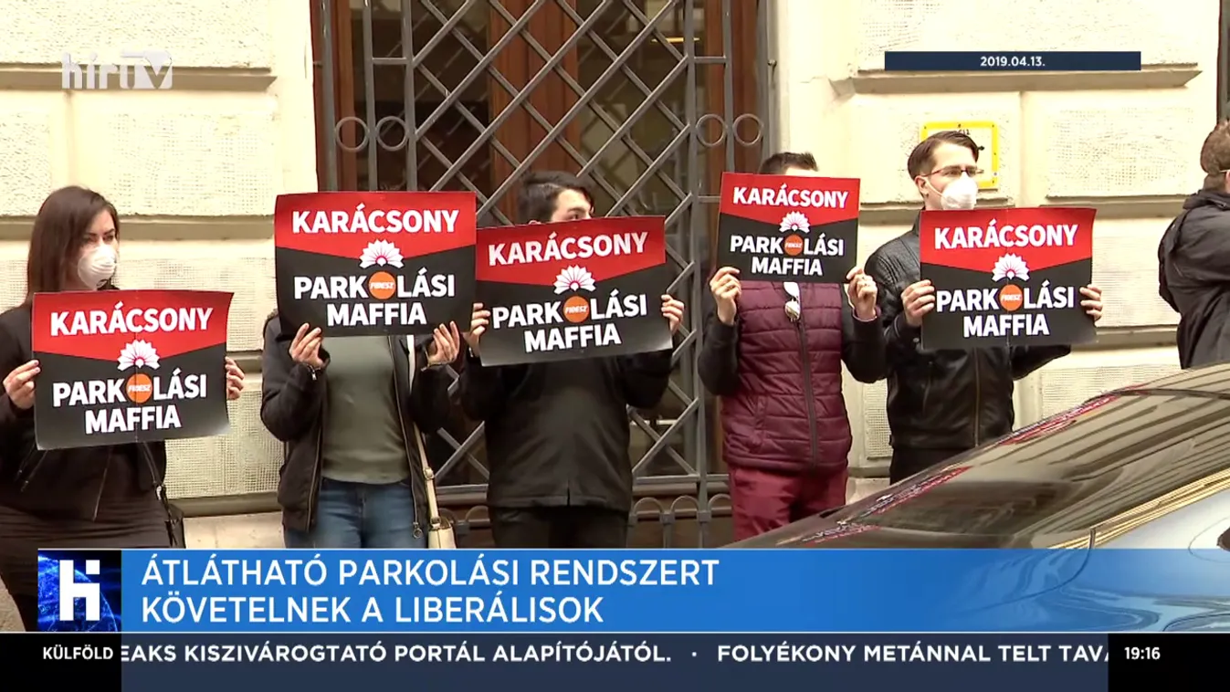 Átlátható parkolási rendszert követelnek a Liberálisok