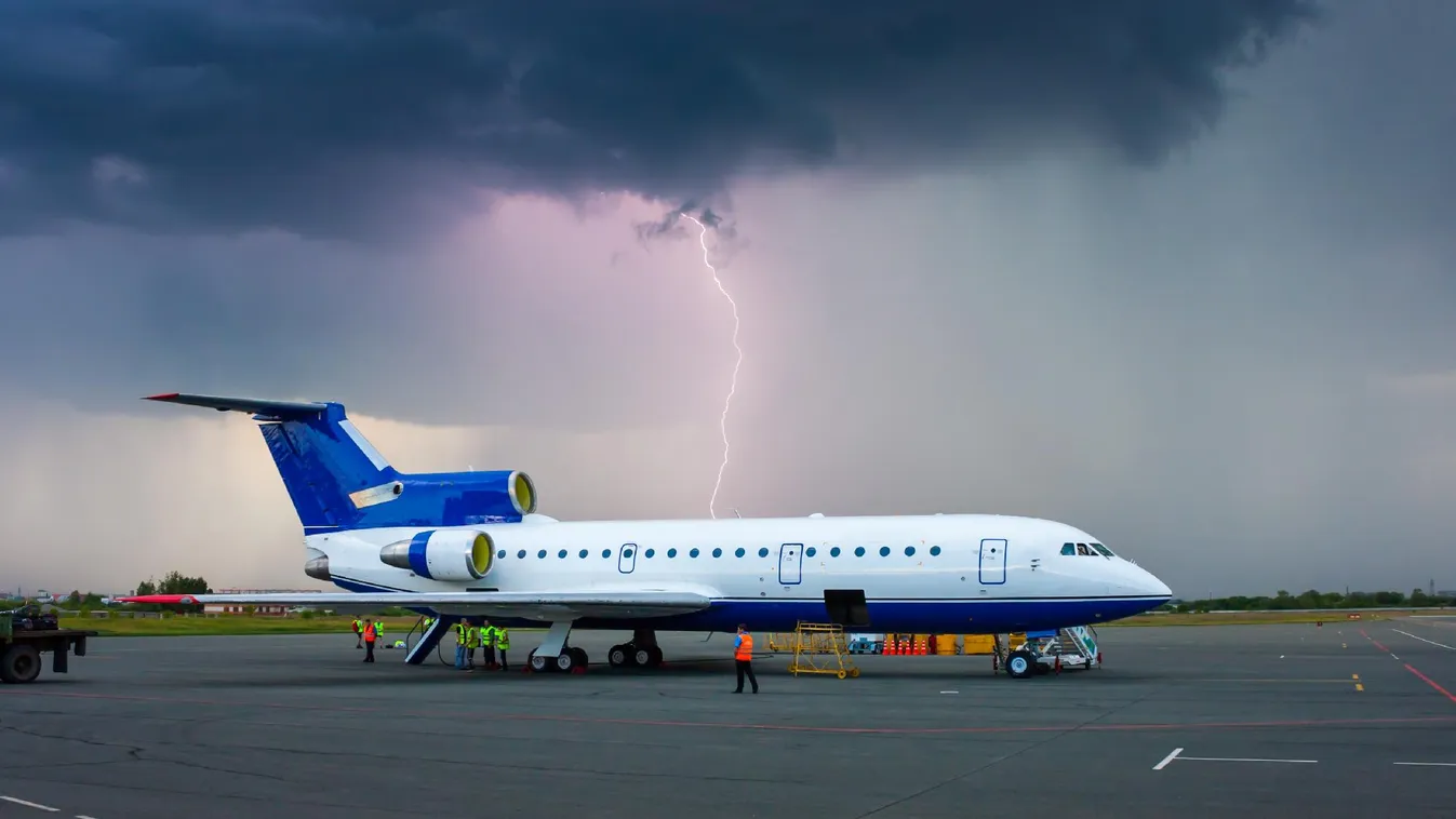 Félezer légi járatot töröltek Amerikában a szélsőséges időjárás miatt