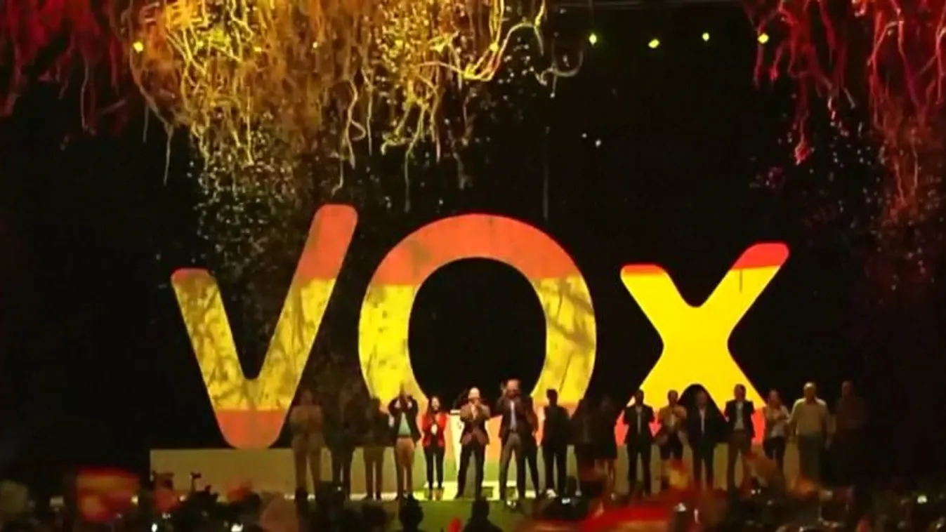 Spanyolországban szocialista győzelmet és kormányalakítási patthelyzetet jósolnak