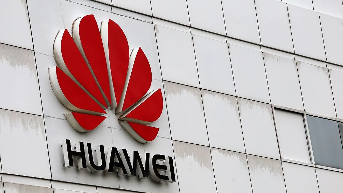 A Huawei vezetőjével tárgyalt Varga Mihály