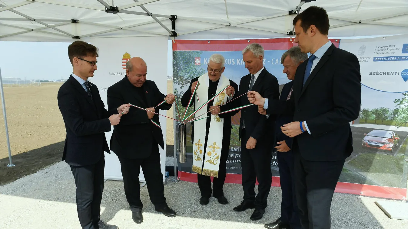 Letették a Katolikus Karitász székesfehérvári logisztikai központjának alapkövét