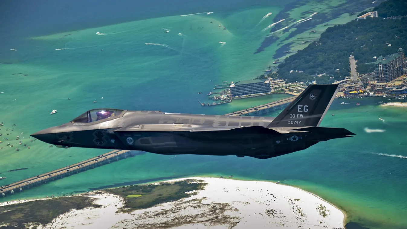 Leállították a törököknek szánt vadászgépek szállítását