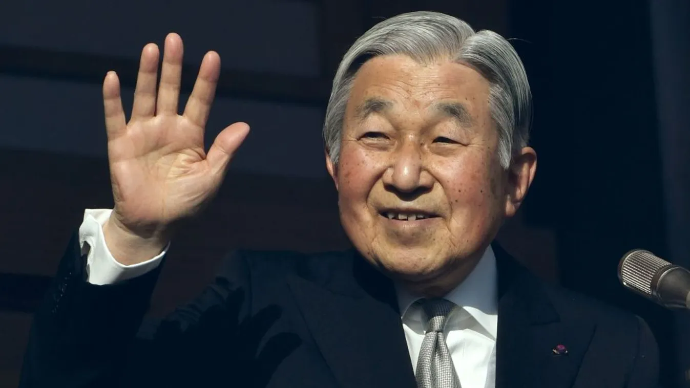 Távozott a trónról Akihito japán császár