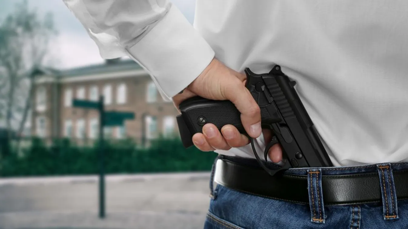 Két diák lövöldözött egy amerikai iskolában