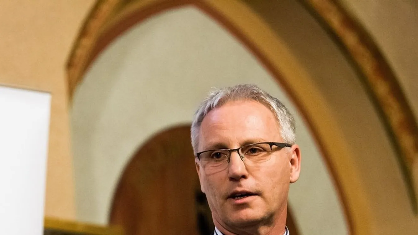 Több mint kétszázezer gyerek jár egyházi óvodába, iskolába