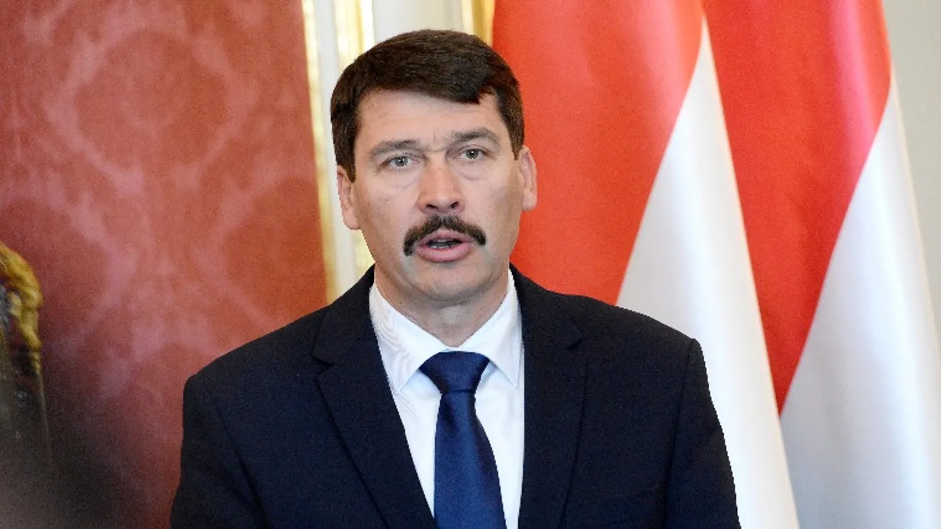 Áder János látogatást tett a gödöllői Nemzetközi Természetfilm Fesztiválon