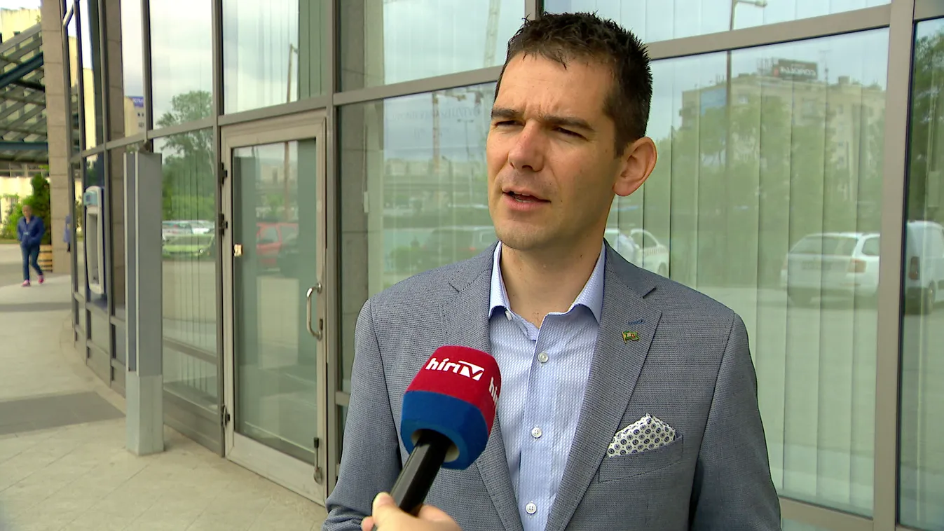 Feljelentette a Jobbikot a Mi Hazánk