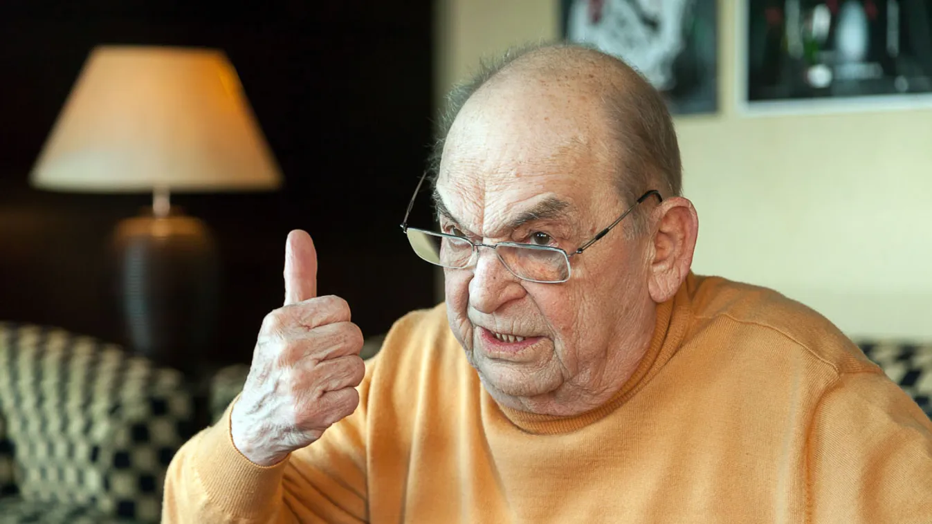 Életműdíjat kapott Bodrogi Gyula