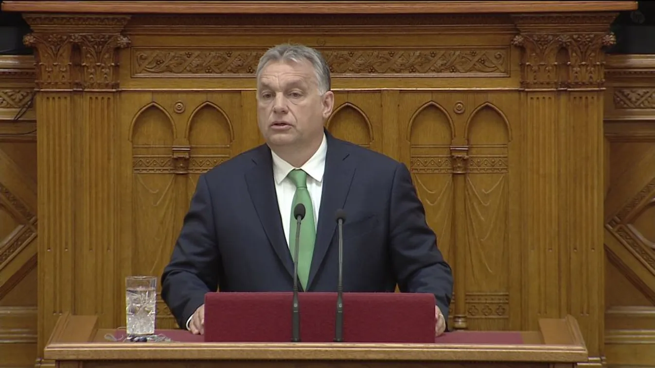 Orbán Viktor gazdaságvédelmi akciótervet terjeszt a Ház elé