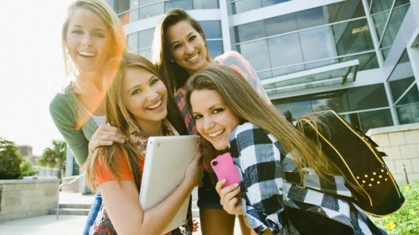 Százezreket érhetnek a jó jegyek a felsőoktatásban