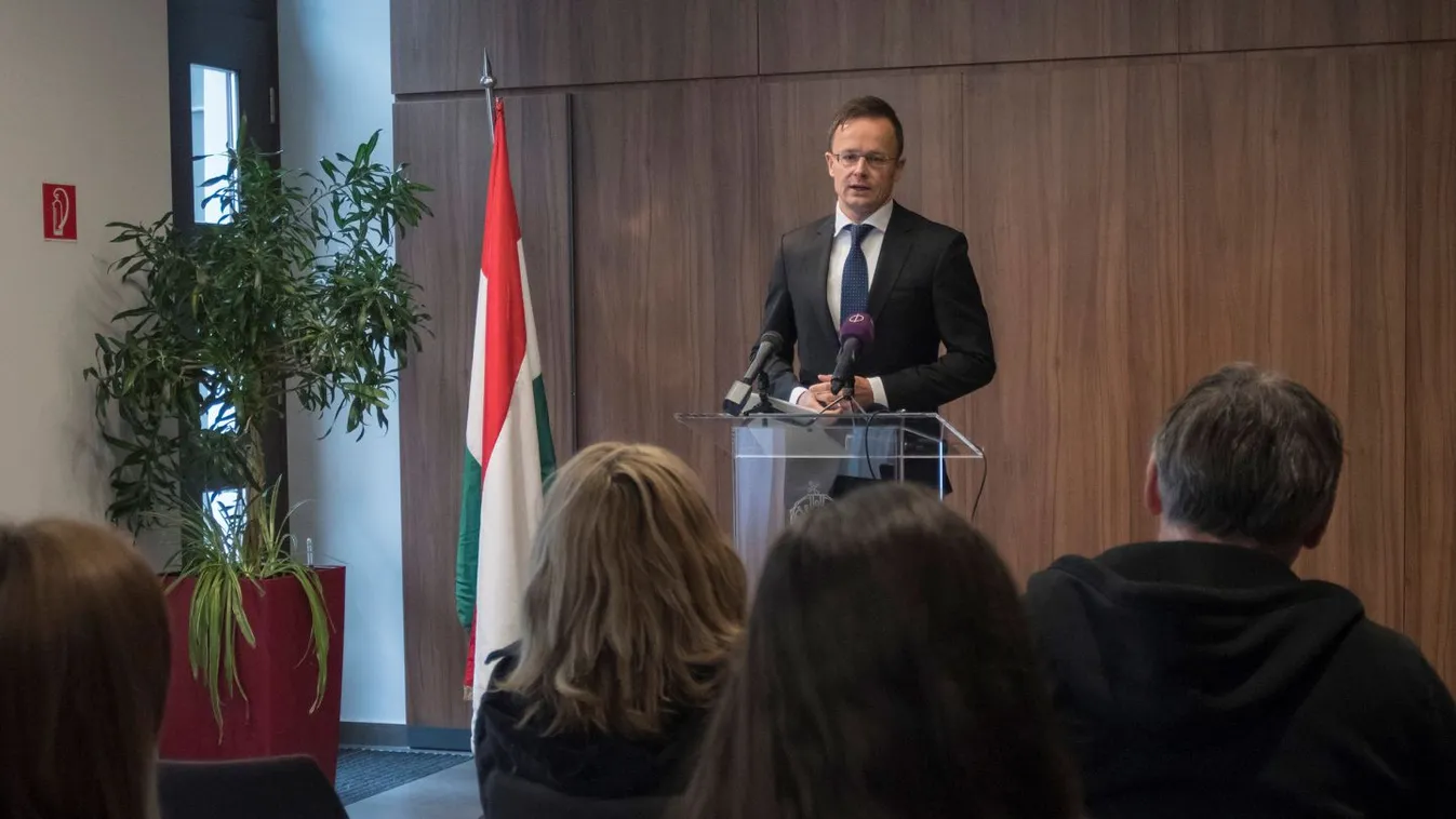 Szijjártó: Az eurázsiai szabadkereskedelmi térség létrehozása Magyarország és Európa érdeke is