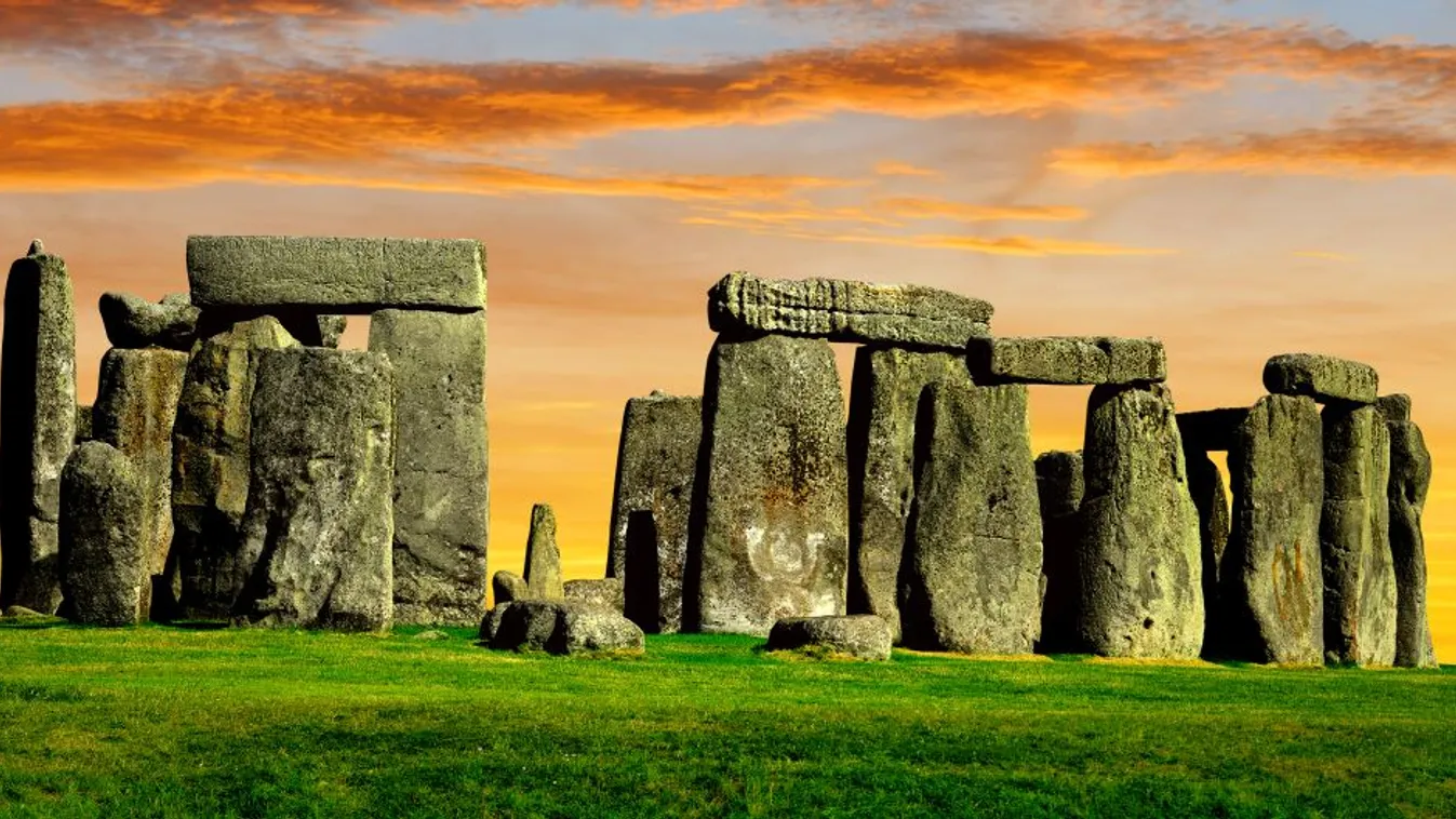 Hatvan év után került a helyére a Stonehenge egy eltűnt darabja