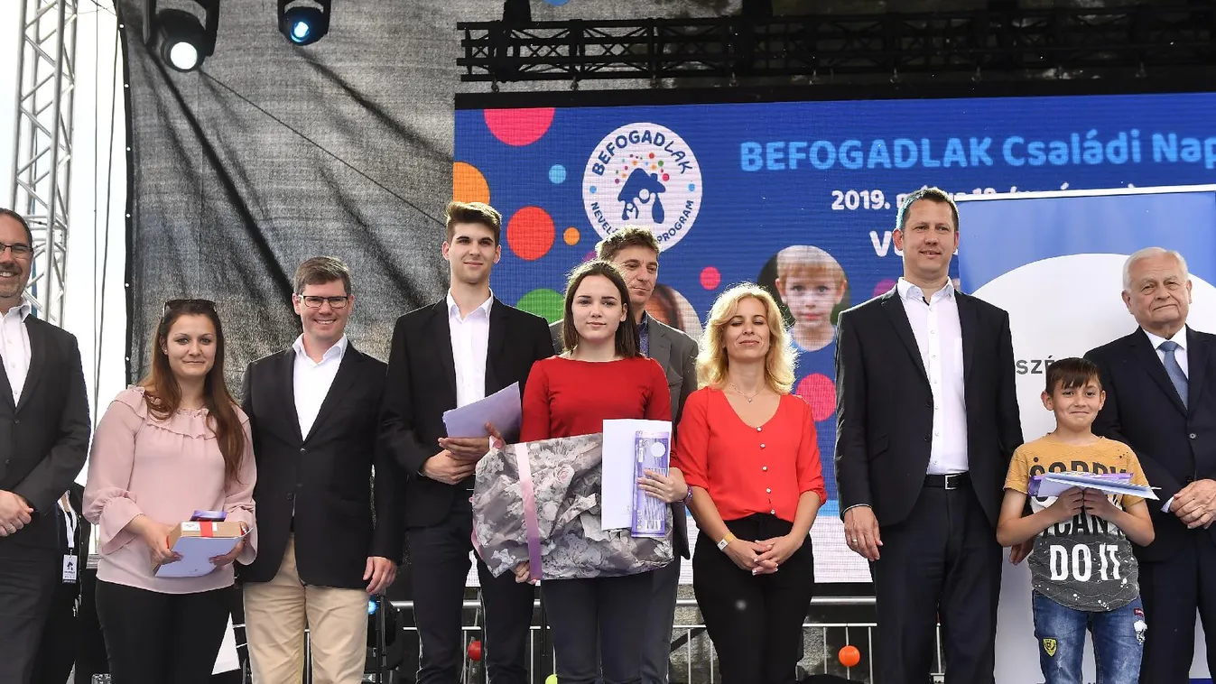 Fülöp Attila: A családközpontúságról kell szólnia a gyermekvédelemnek