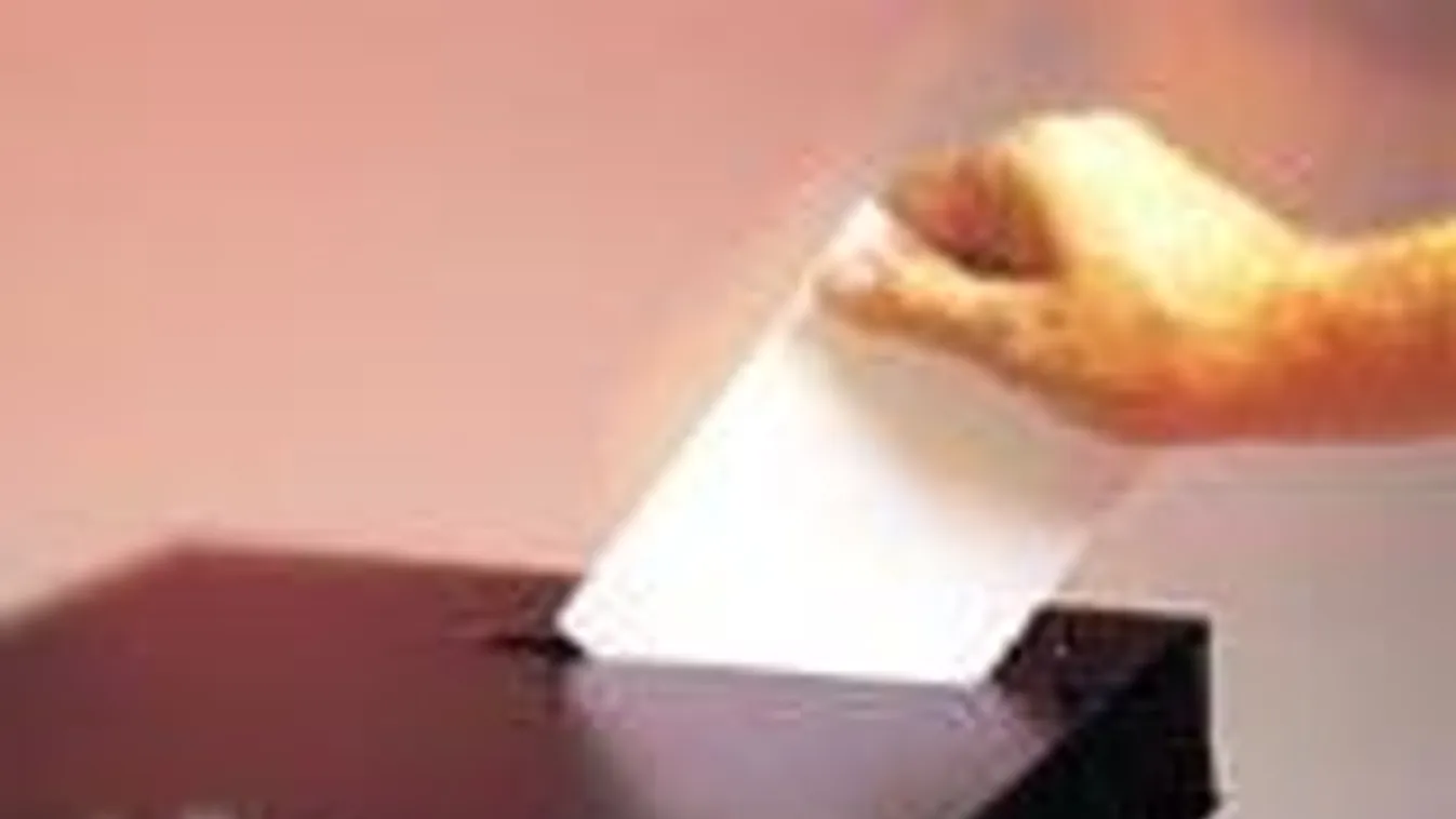 EP-választás - Ma délutánig lehet átjelentkezni