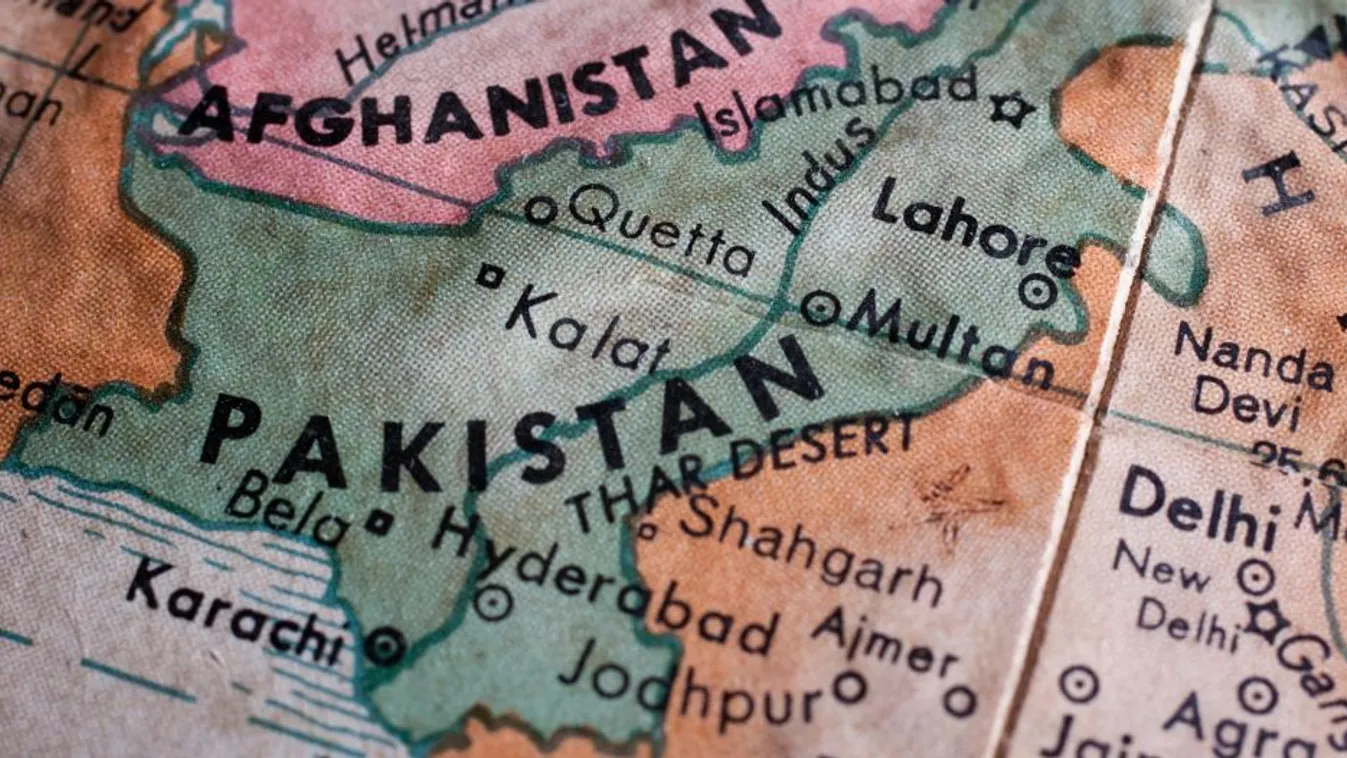 Merénylet történt egy pakisztáni mecsetben