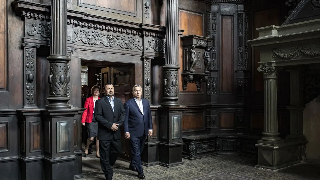 Orbán Viktor a Bánffy-kastélyban járt