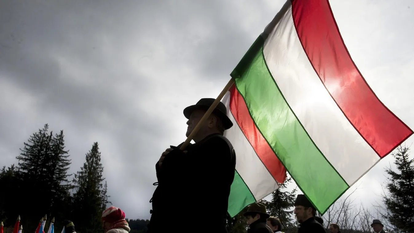 Érvénytelenítette a törvényszék a március 15-i magyar zászlókért Székelyudvarhelyre kirótt bírságot