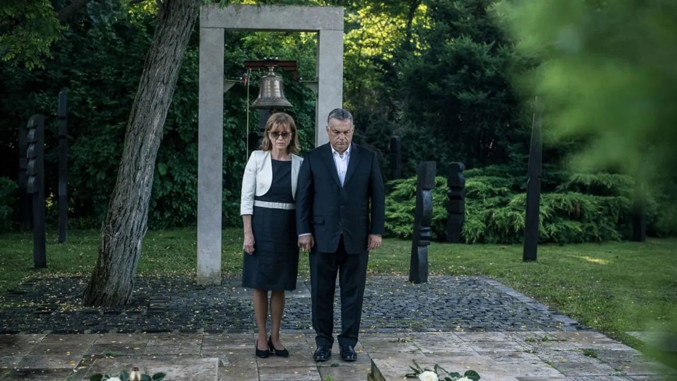 Orbán Viktor és Lévai Anikó meglátogatta Nagy Imre sírját