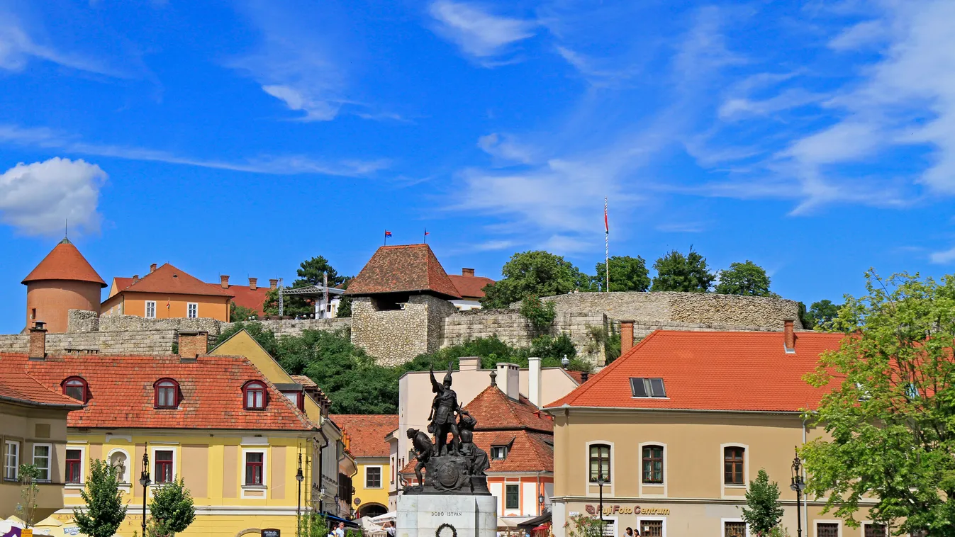 Negyvennégy előadás az Agria Nyári Játékok műsortervében