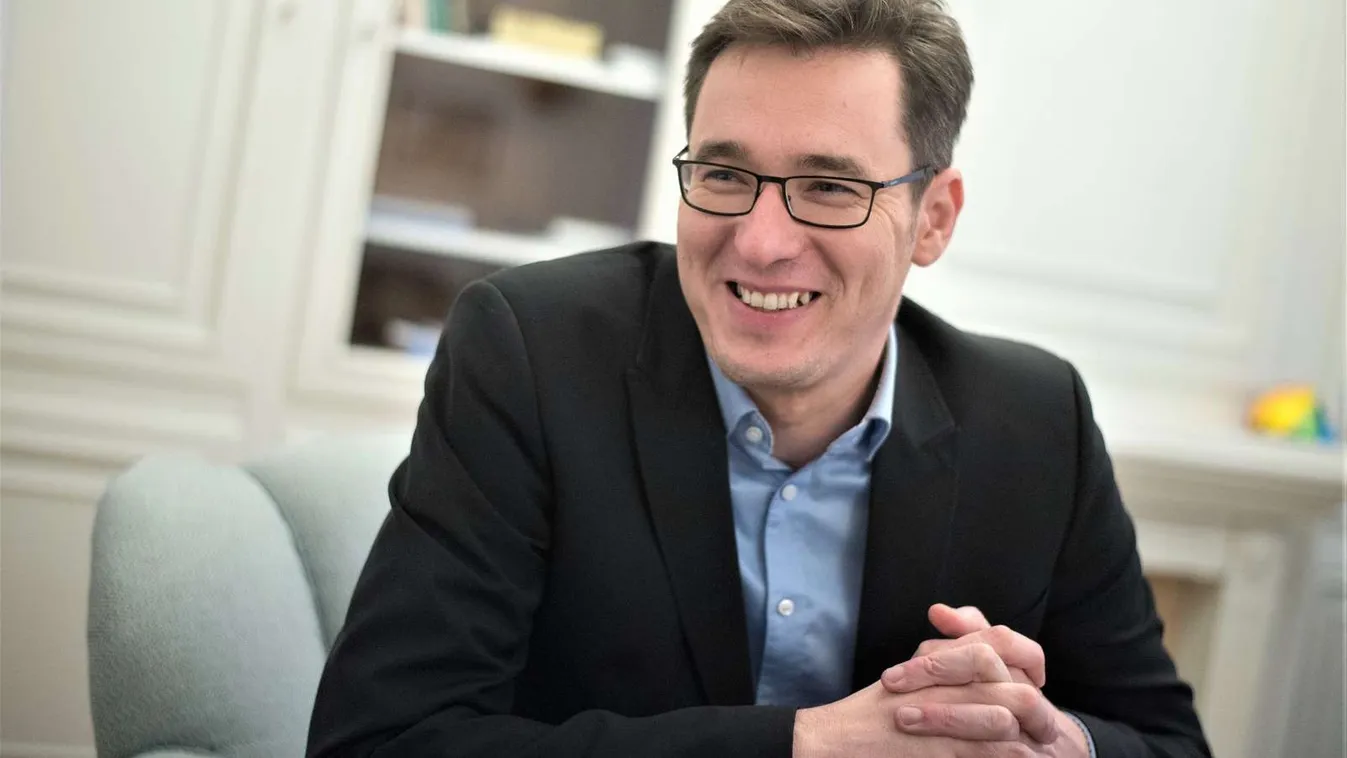 Saját közösségi oldalán iskolázták le a gyáva és demagóg Karácsony Gergelyt