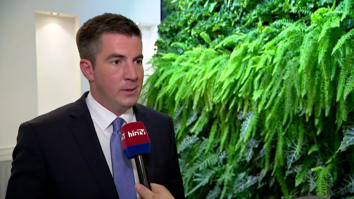 Kocsis Máté: Az ellenzéki pártok hatalmi harca zajlik Budapesten