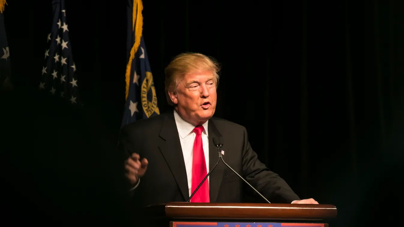 Trump: Az amerikai hatóságok a jövő héten megkezdik az illegális migránsok kitoloncolását