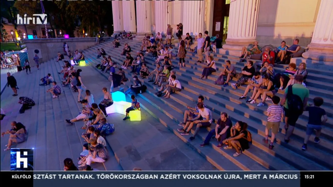 Kétezer program a Múzeumok Éjszakáján