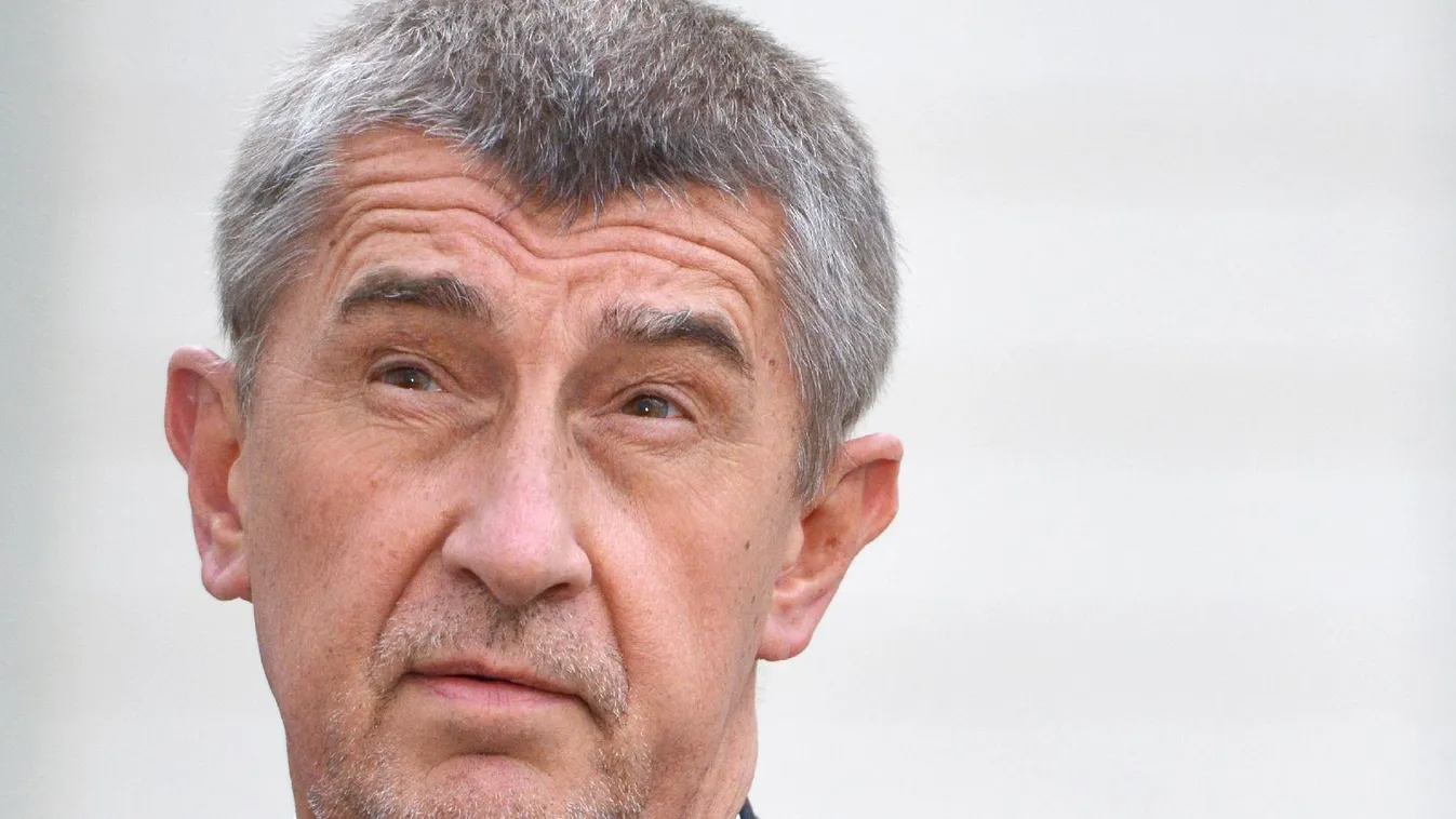 A büntetőeljárás leállítását kéri a cseh kormányfő védőügyvédje