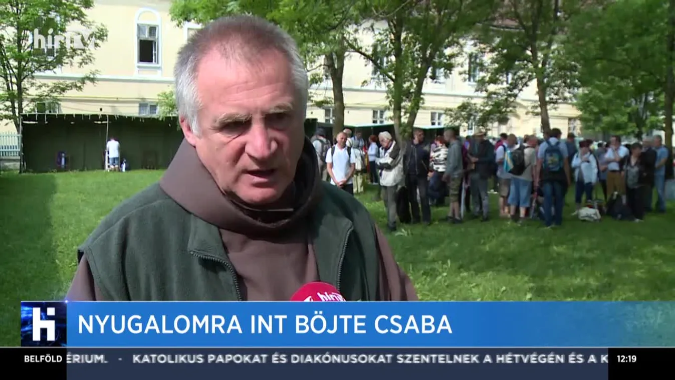 Nyugalomra int Böjte Csaba