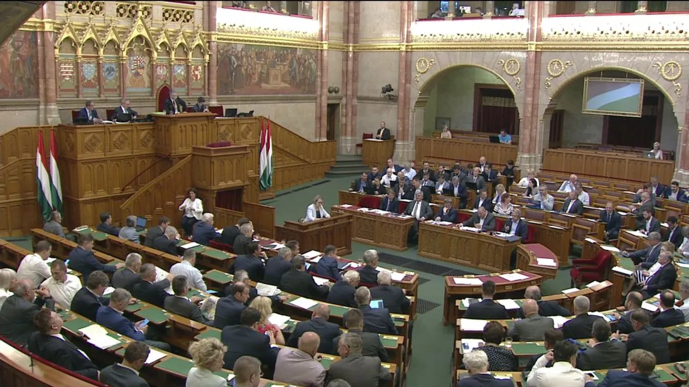 Október végéig egyeztethetők az adatok a bankokkal