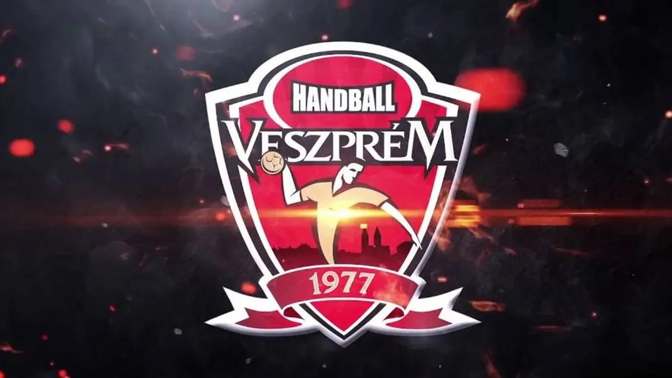 Több százan köszöntötték a veszprémi kézilabdacsapatot