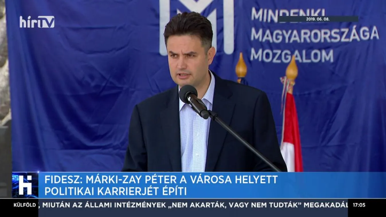 Márki-Zay Péter a városa helyett politikai karrierjét építi