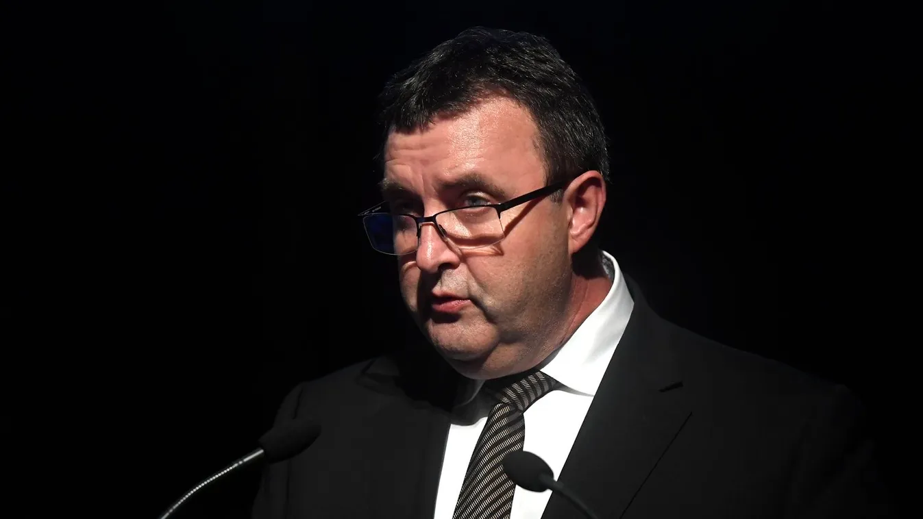 Palkovics: A munkavállalók kétharmadát a kis- és középvállalatok alkalmazzák