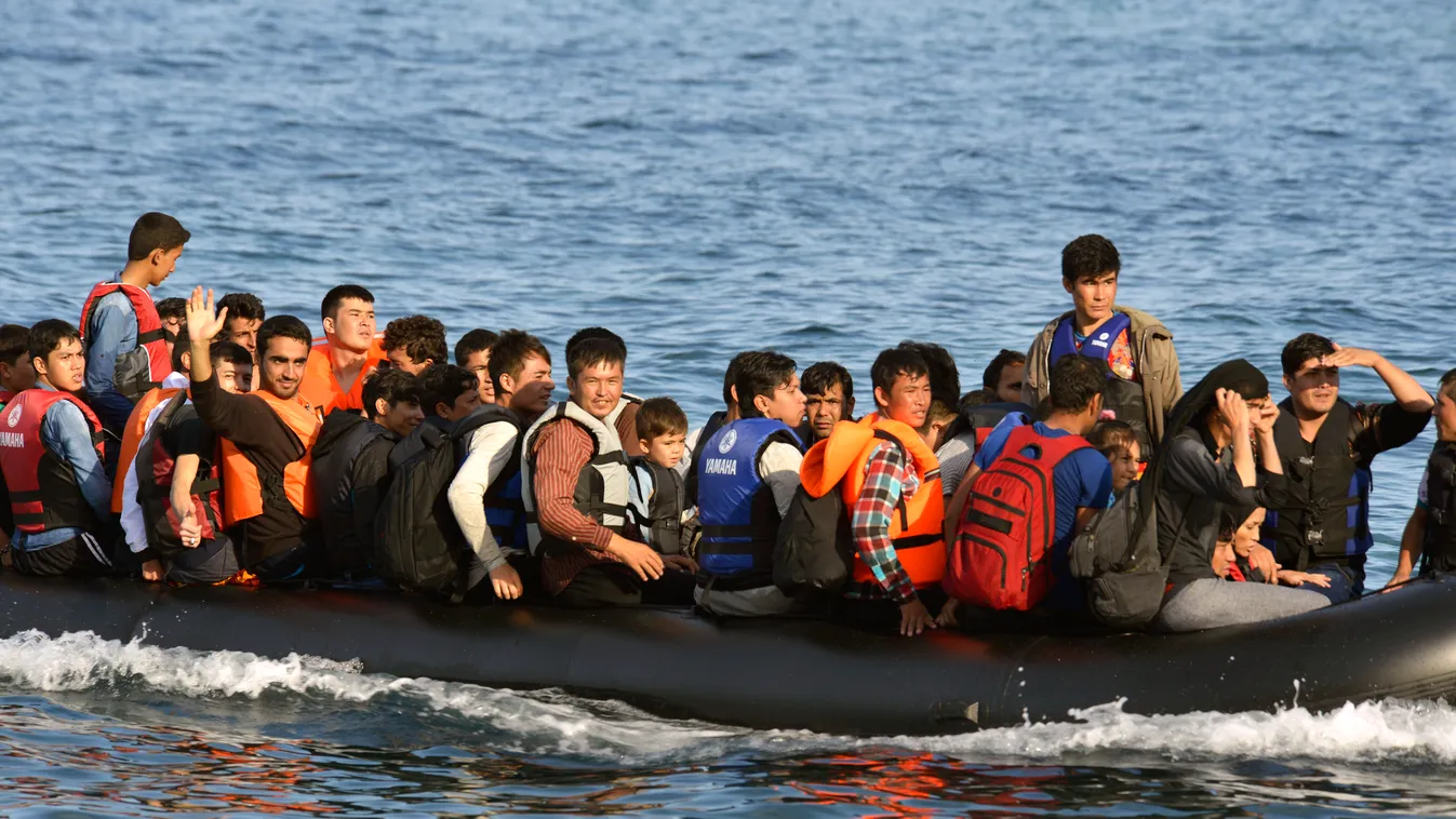Felborult egy migránsokat szállító csónak Leszbosz partjainál, többen meghaltak