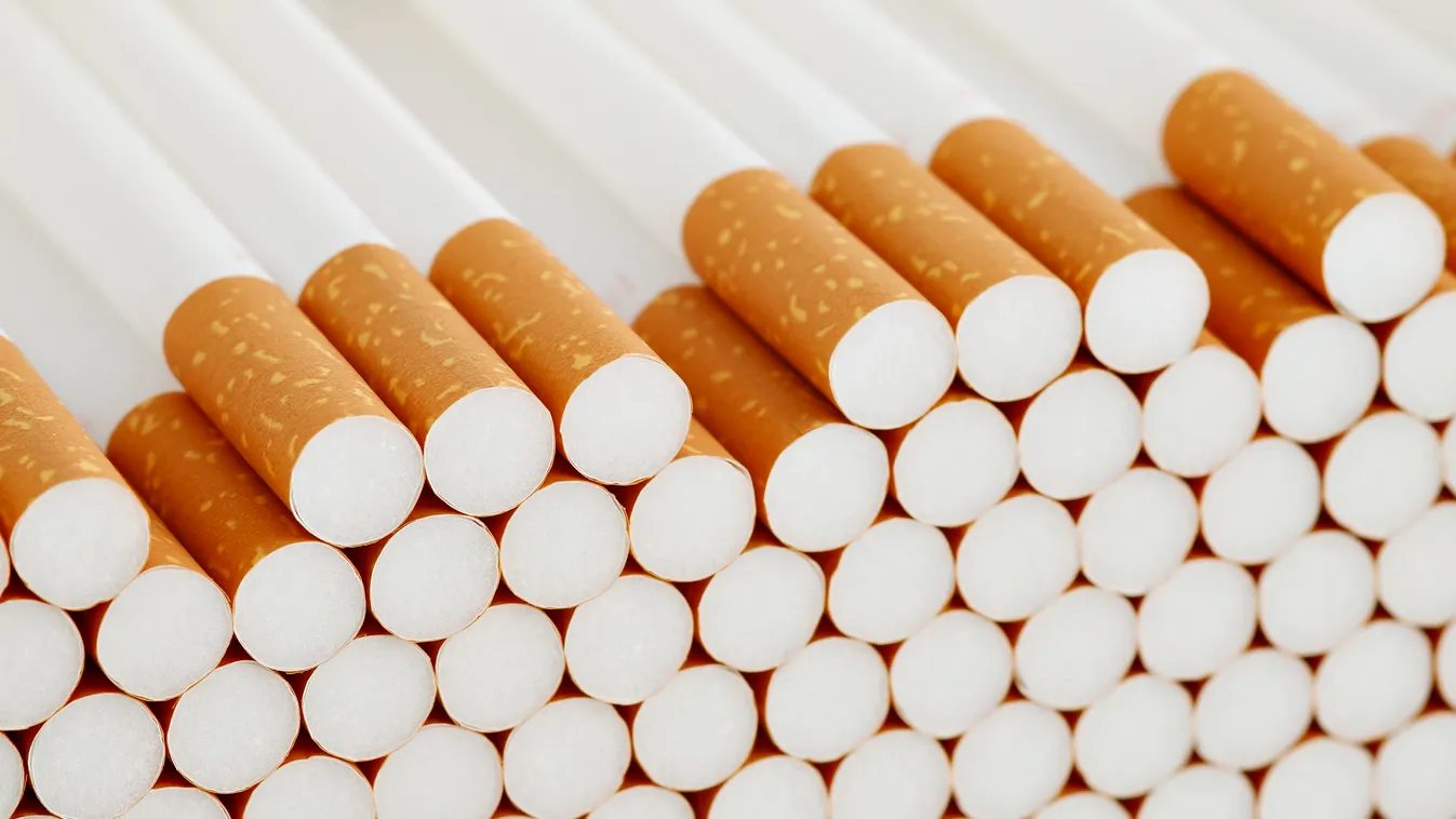 Több mint félmilliárd forint értékű csempészett cigarettát foglalt le a NAV