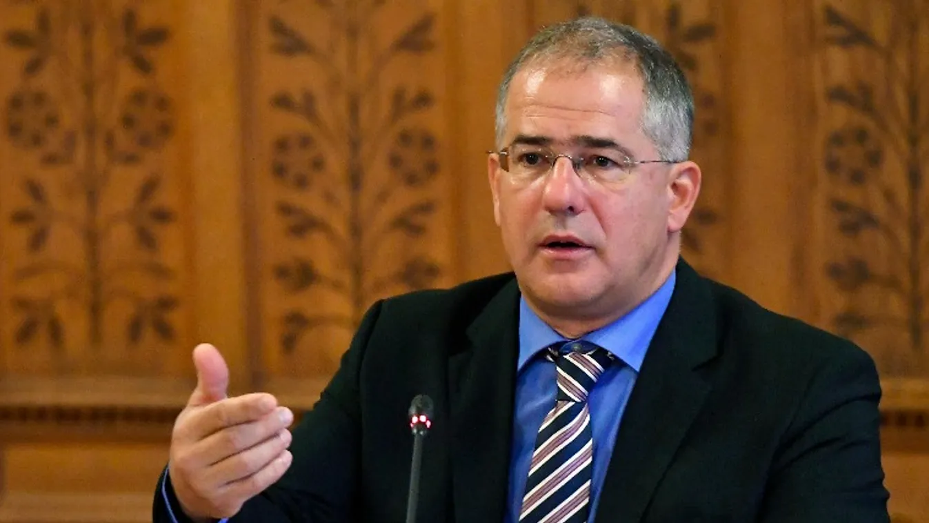 Kósa Lajos: A piaci igényekhez alakított szövetkezeti forma segíti a gazdaságot