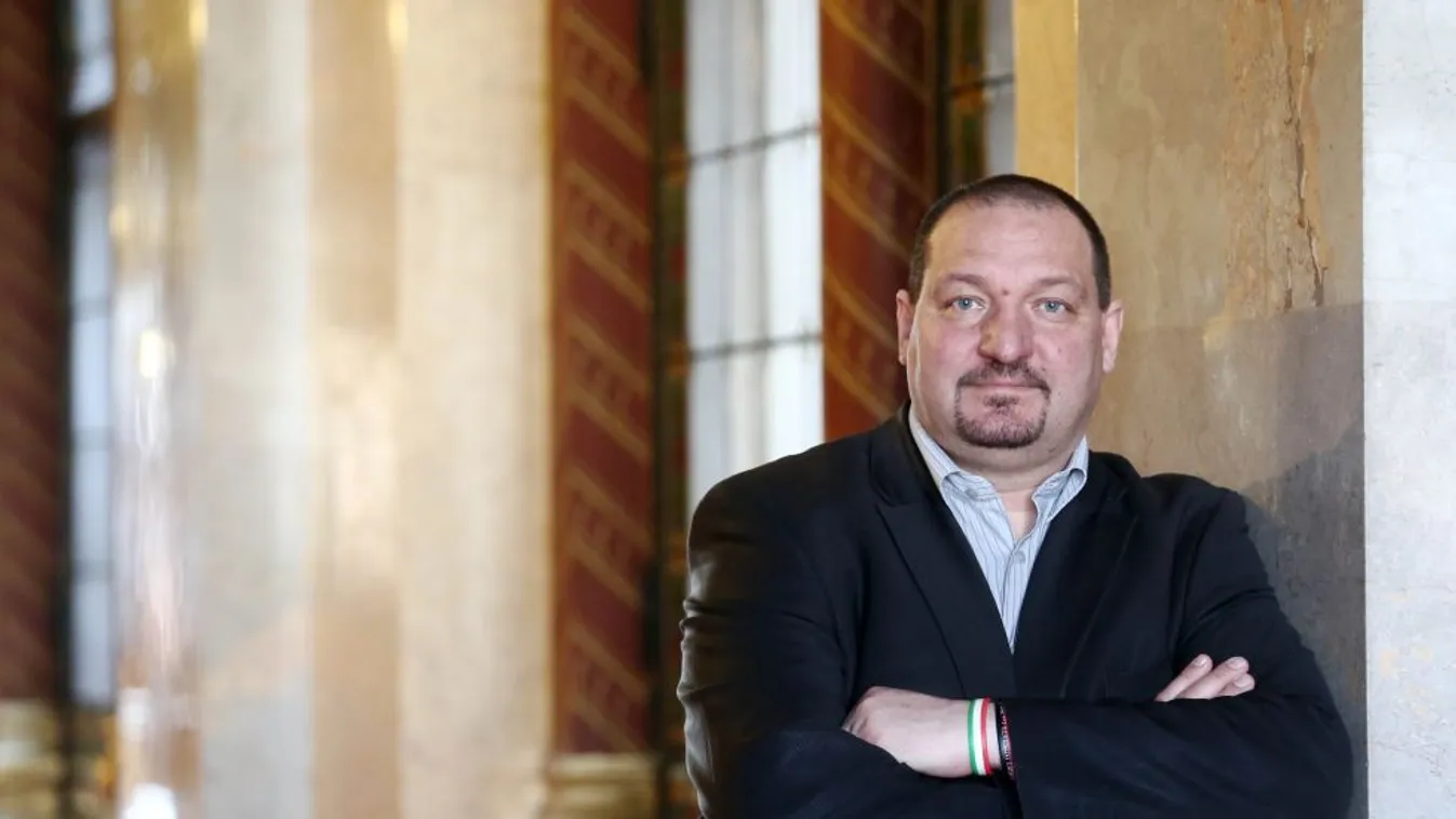 Németh Szilárd: a márciusi ifjak üzenete, hogy összefogással lehetünk sikeresek Közép-Európában