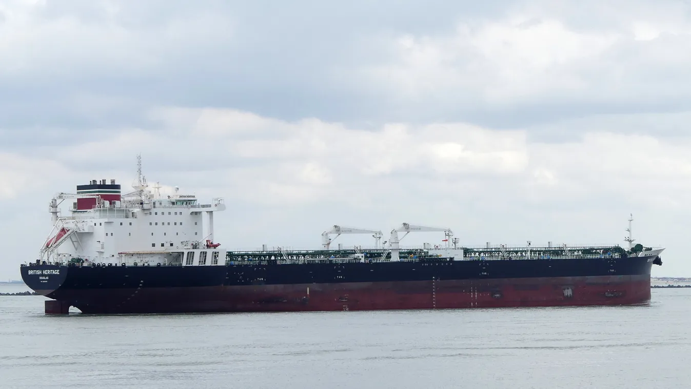 További harminc nappal meghosszabbították az iráni tankhajó lefoglalását Gibraltárban