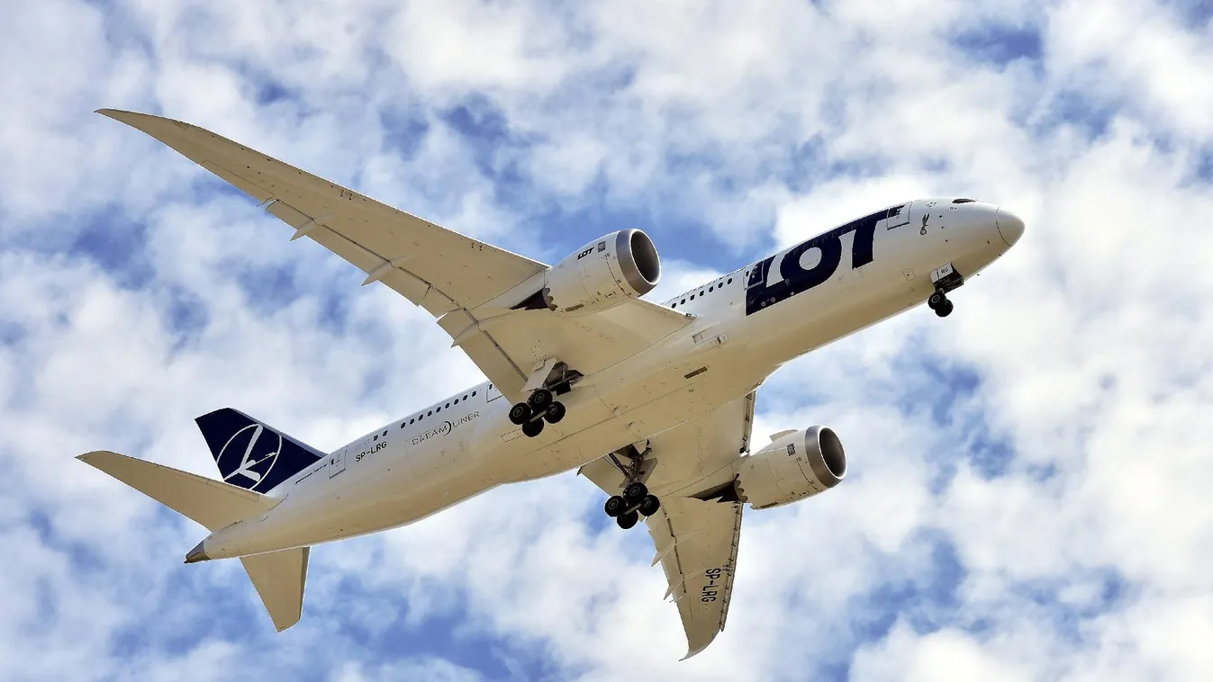 Új járatokat indít a LOT Budapestről