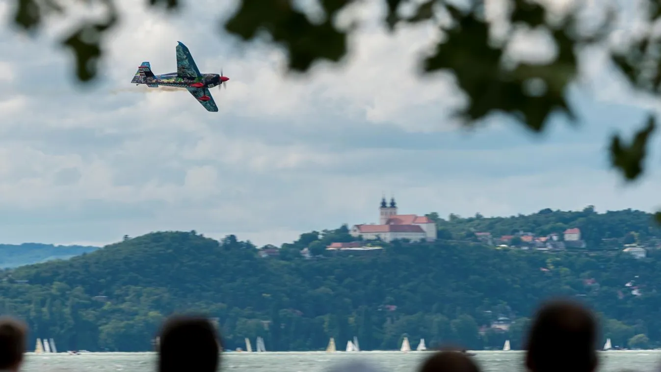 Red Bull Air Race: A címvédő Sonkáé a legjobb idő Zamárdiban
