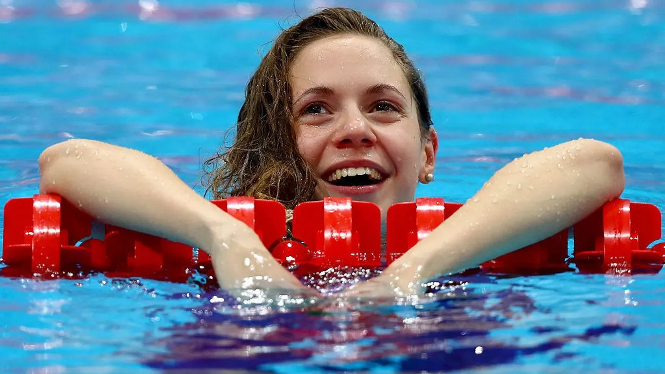 Kapás Boglárka aranyérmes 200 méter pillangón