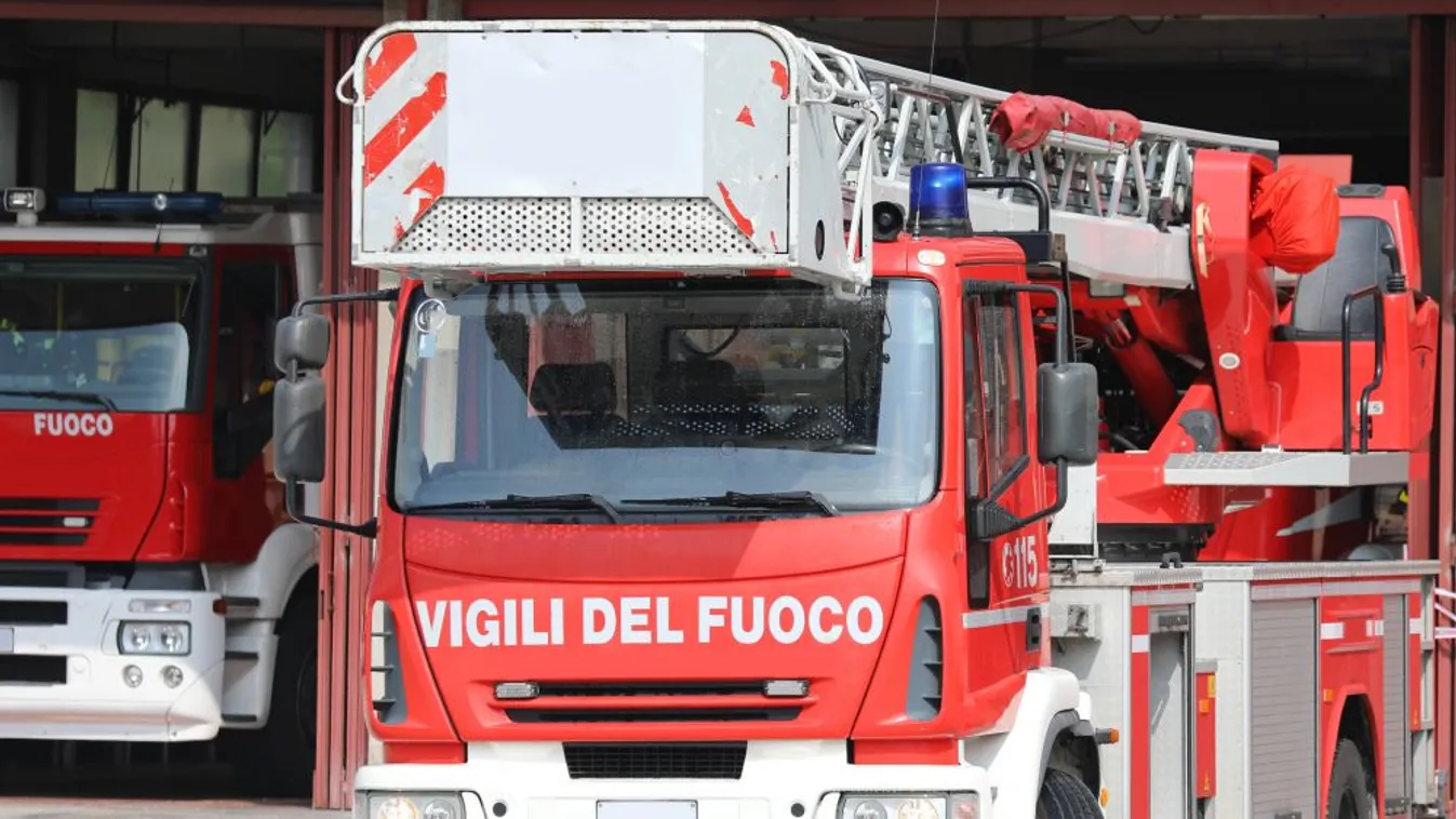 Bozóttűzzel küzdenek Szardínia szigetén