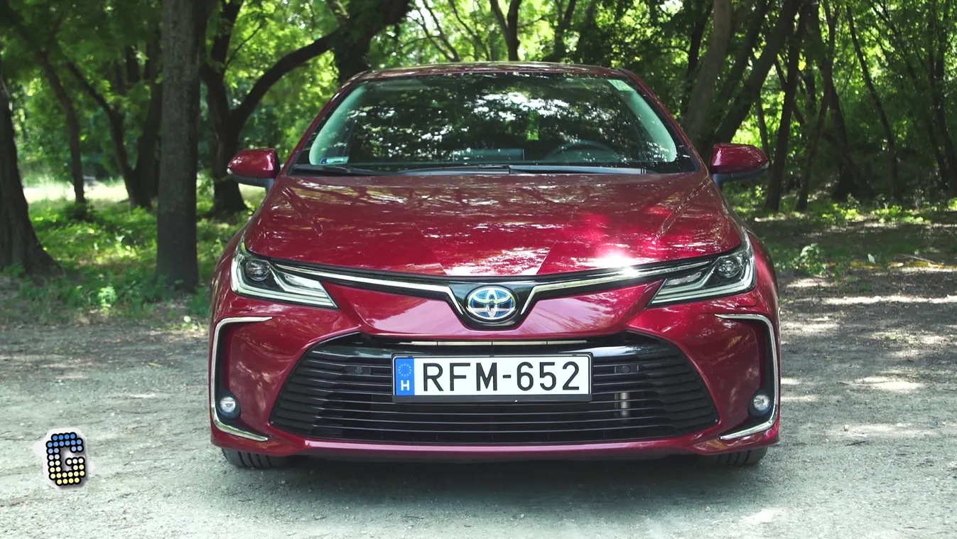 Garázs: Toyota Corolla Hybrid