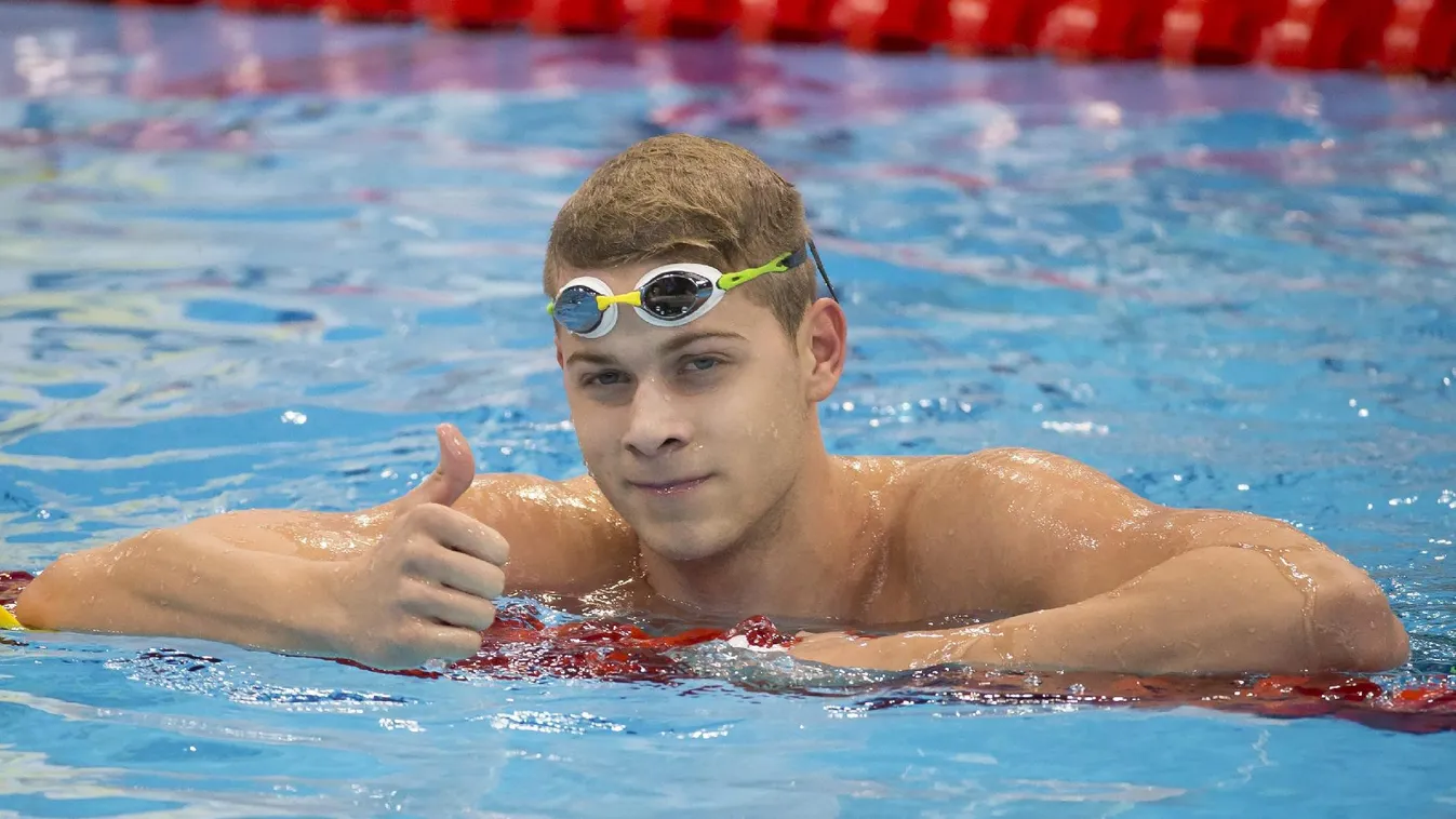 Vizes vb: Kenderesi Tamás szétúszással döntős 200 méter pillangón
